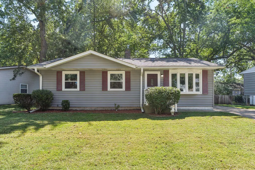 831 Essex Lane, Michigan City, IN 46360 - #1