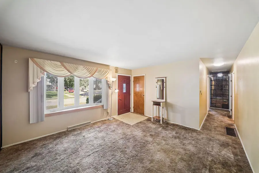 831 Essex Lane, Michigan City, IN 46360 - #3