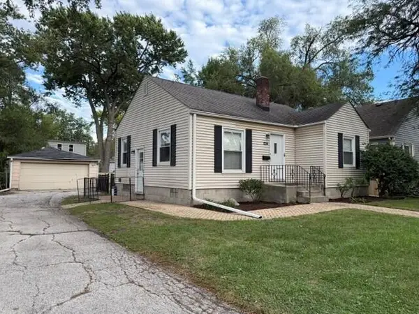 234 S Ridge Street, Crown Point, IN 46307