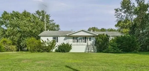 541 N County Line Road, Hobart, IN 46342