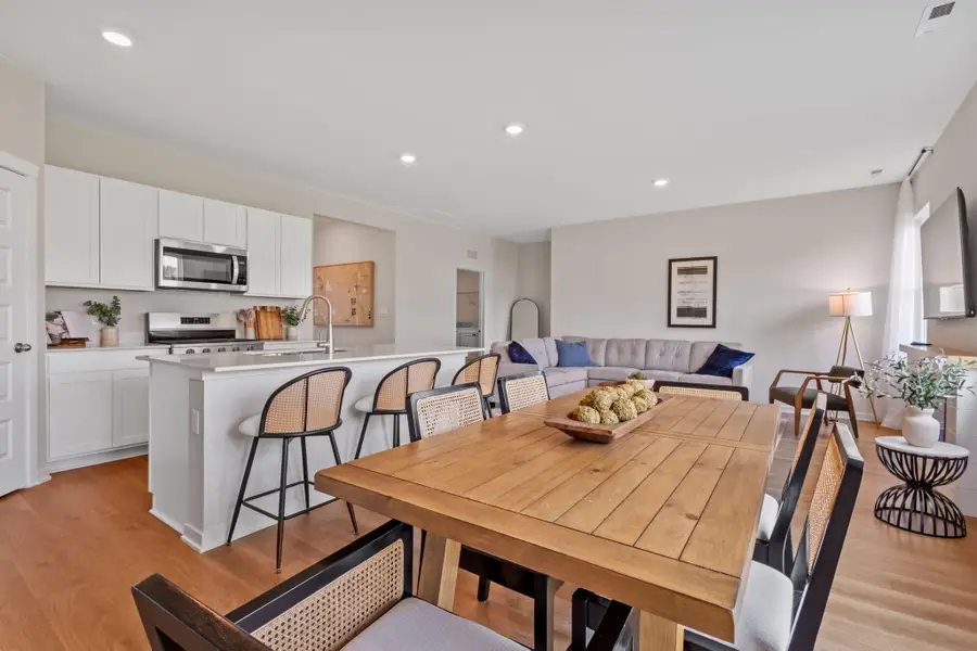 6 Maximillian Drive, Hobart, IN 46342 - #2