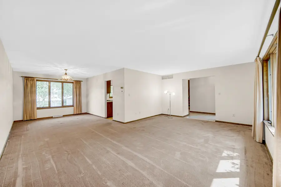 9757 Redbud Road, Munster, IN 46321 - #3