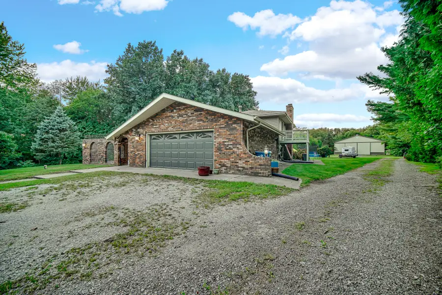 435 W 300 S, Valparaiso, IN 46385 - #3
