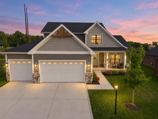 3002 Forestside Lane, Valparaiso, IN 46385