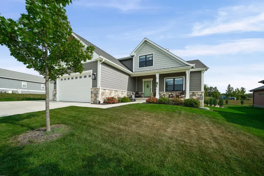 3002 Forestside Lane, Valparaiso, IN 46385 - #3