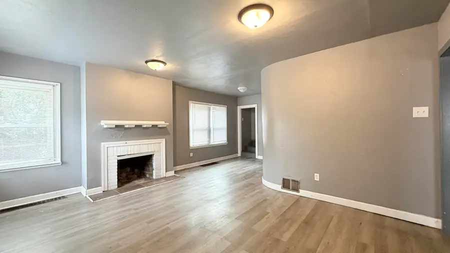 318 S Hamilton Street, Gary, IN 46403 - #2