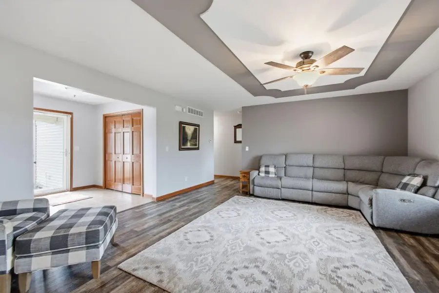 128 Ironwood Street Nw, Demotte, IN 46310 - #3