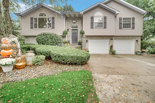 2667 High Sierra Drive, Valparaiso, IN 46385