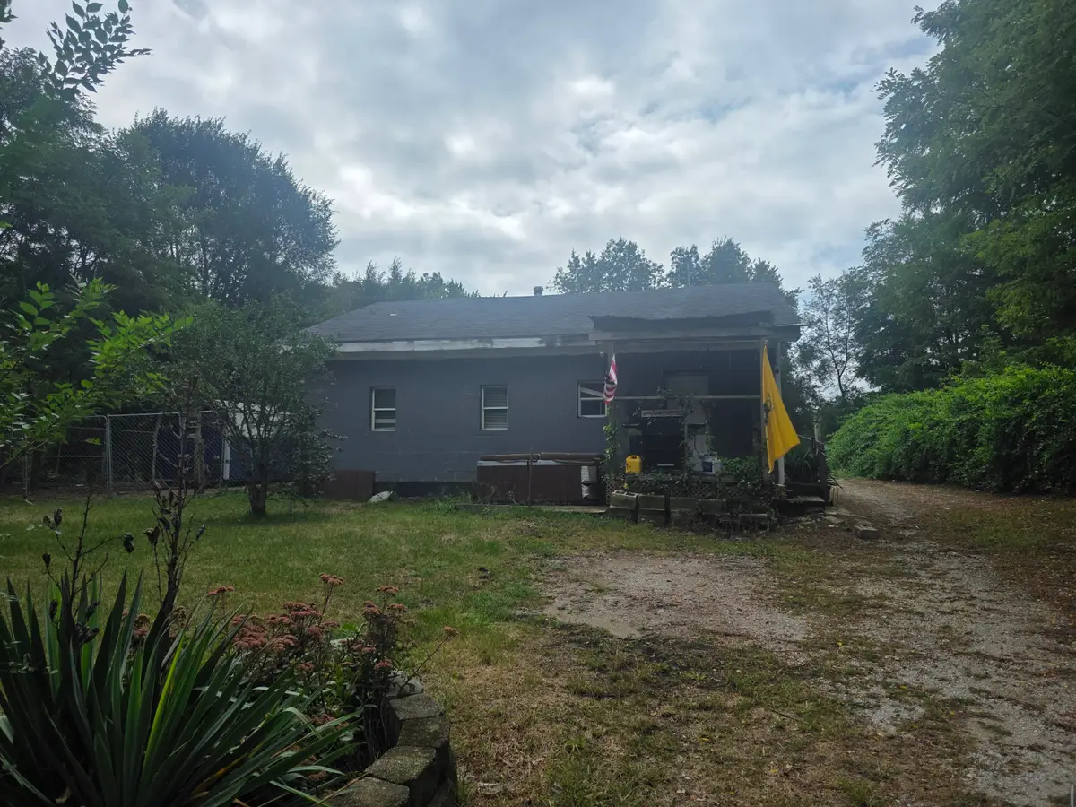 5896 S U Road W, North Judson, IN 46366 - #1