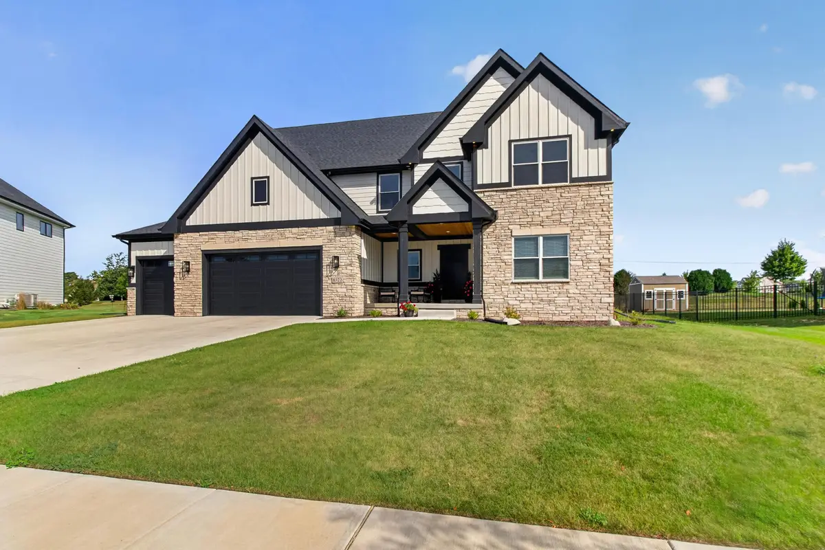 8322 Wyman Drive, Saint John, IN 46373 - #1