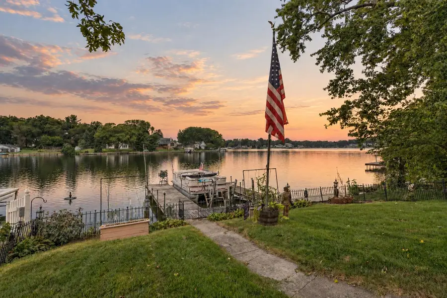 567 S Lakeview Drive, Lowell, IN 46356 - #2