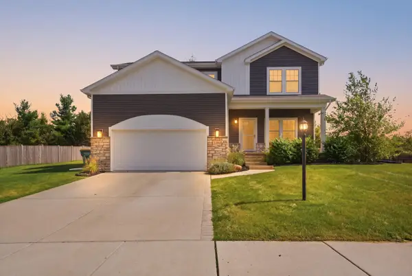 3304 Blue Grouse Street, Valparaiso, IN 46383