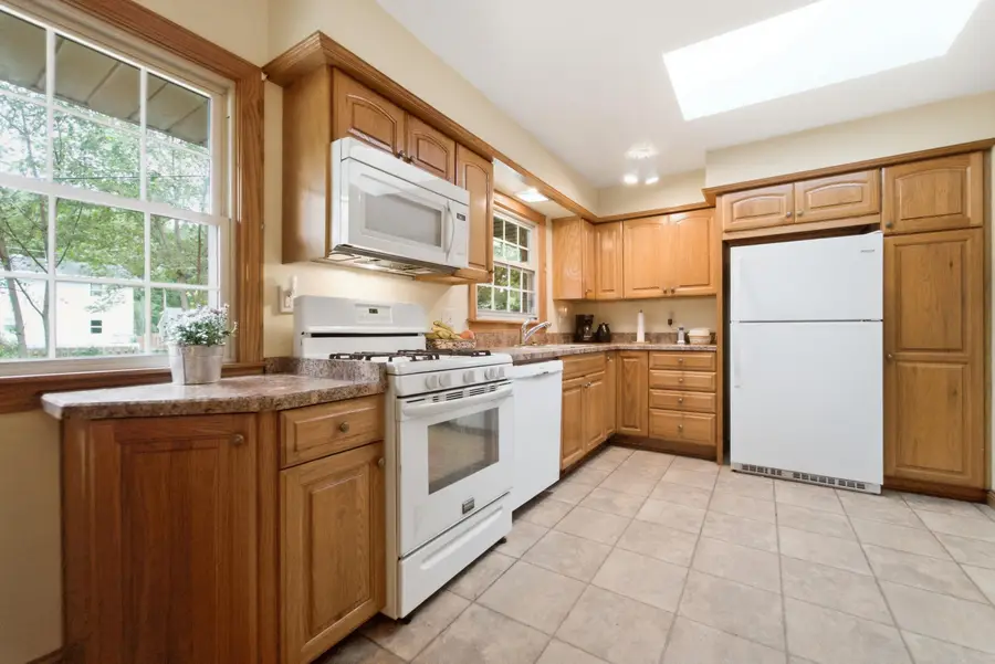 1250 Dogwood Drive, Chesterton, IN 46304 - #2