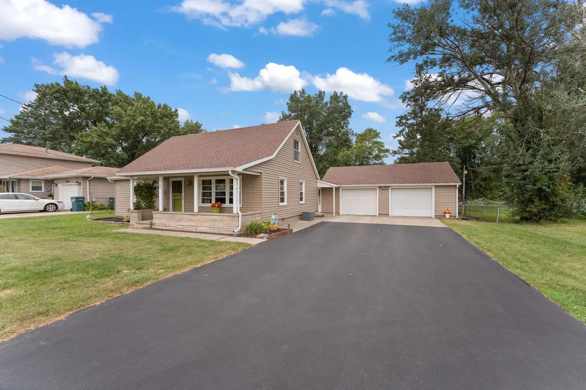 1703 E Glendale Boulevard, Valparaiso, IN 46383 - #1