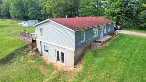 6138 N 300 E, La Porte, IN 46350