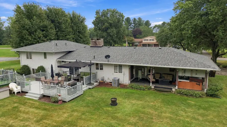 247 Westgate Drive, Valparaiso, IN 46385 - #2