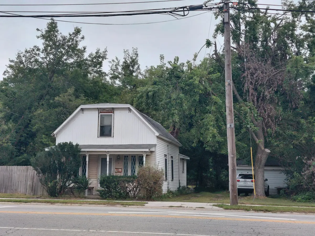 219 S Broad Street, Griffith, IN 46319 - #1