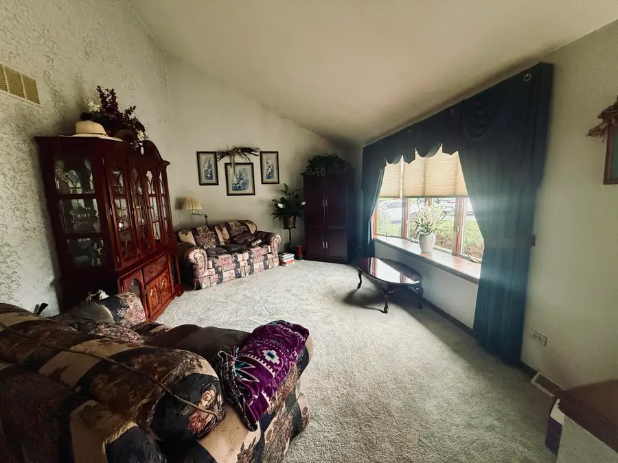 1401 Capri Lane, Dyer, IN 46311 - #3