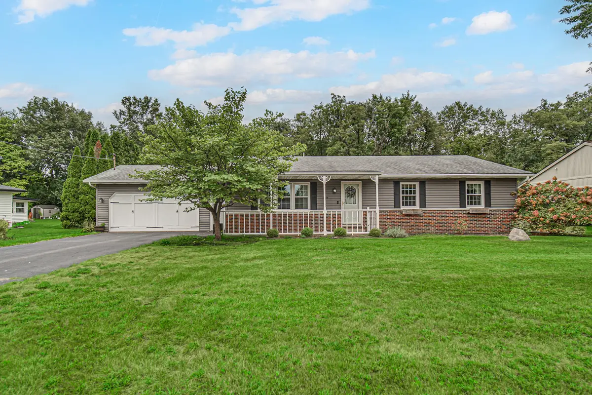 8868 Luann Drive E, Demotte, IN 46310 - #1