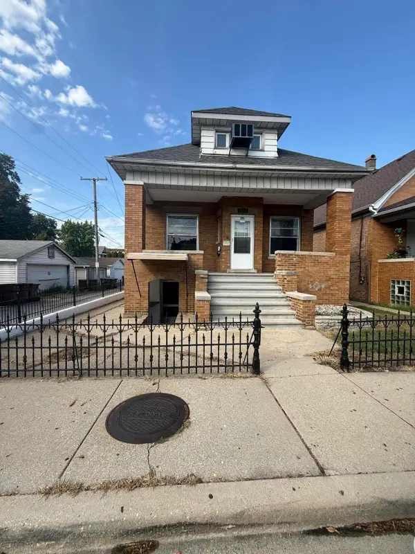 1413 John Street, Whiting, IN 46394