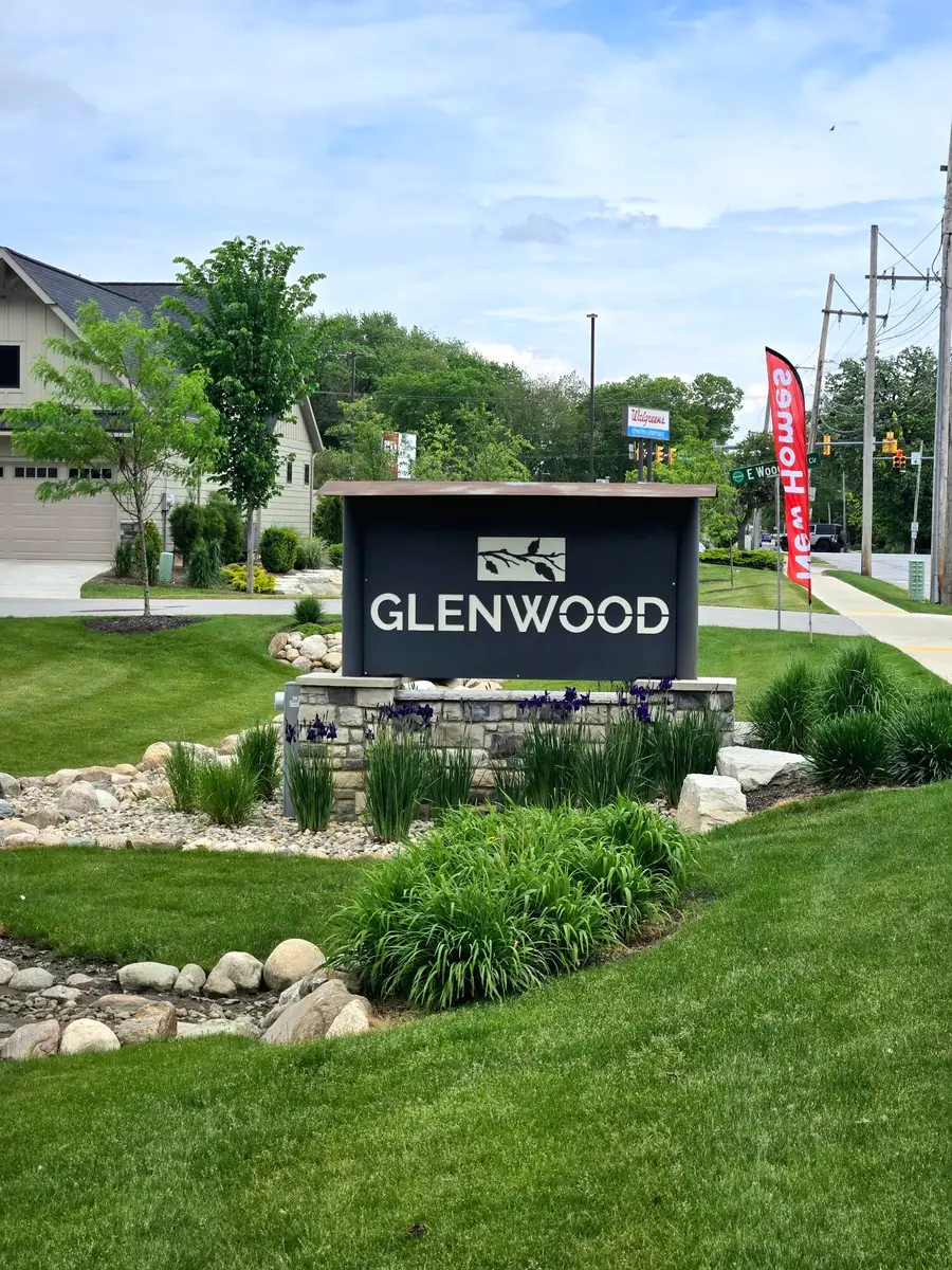 1918 W Woodglen Circle, Valparaiso, IN 46383 - #3