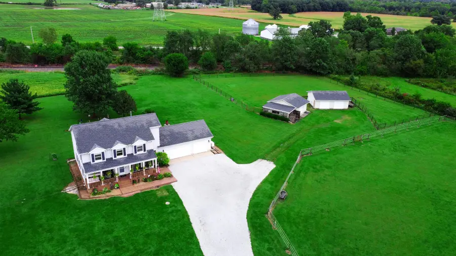 441 W 450 N, Valparaiso, IN 46385 - #2