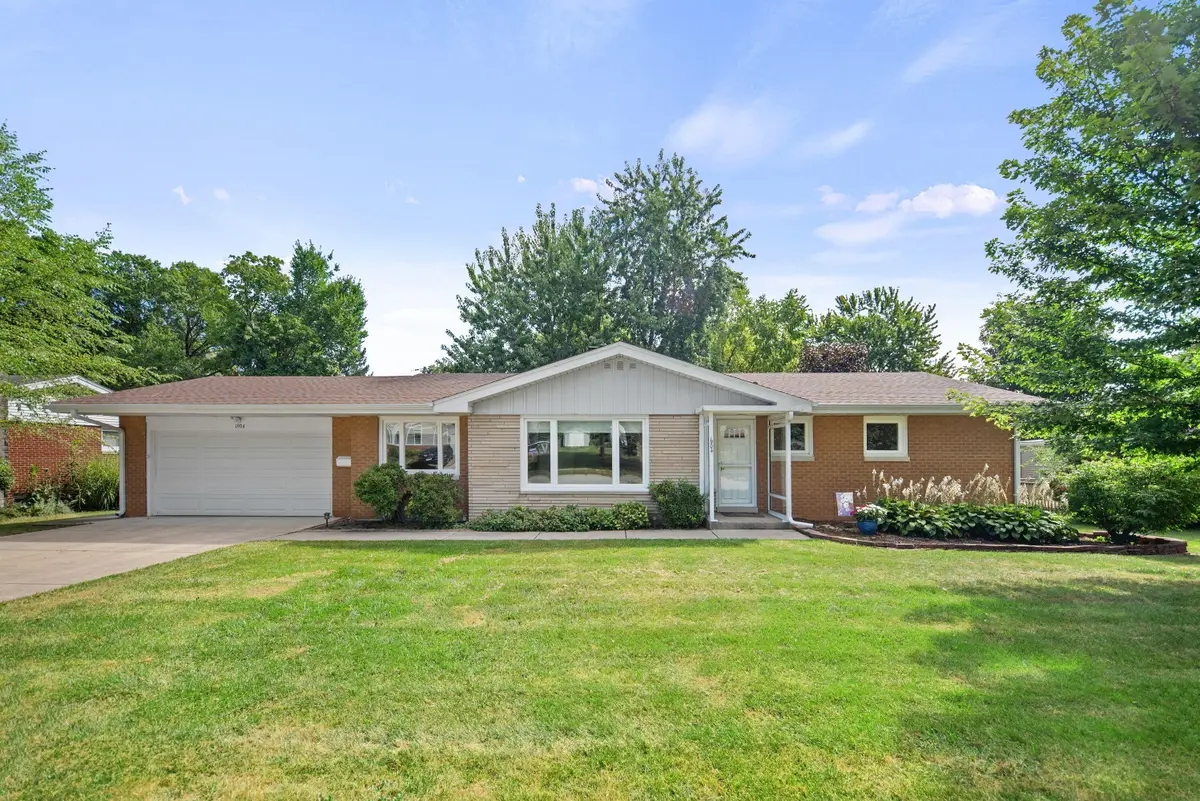 1904 Linden Drive, Valparaiso, IN 46383 - #1