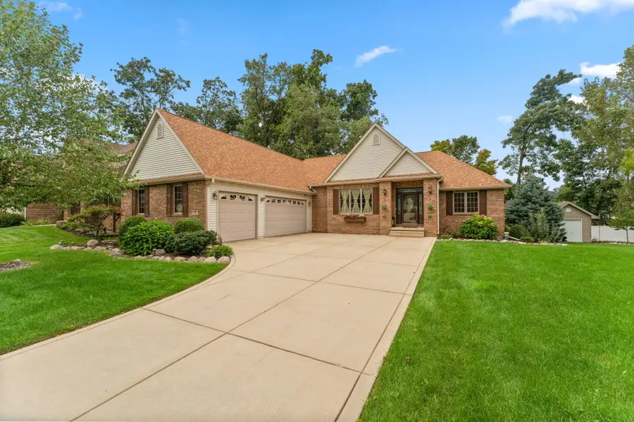 29 Woodruft Drive, Valparaiso, IN 46385 - #2