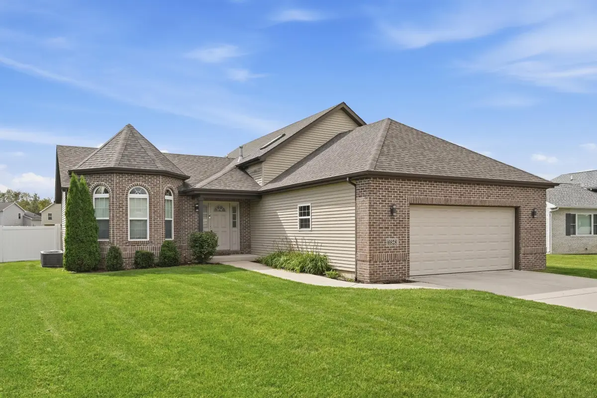 6828 Wallace Street, Merrillville, IN 46410 - #1