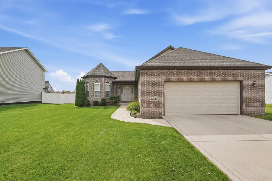 6828 Wallace Street, Merrillville, IN 46410 - #2