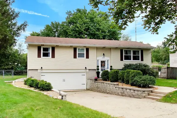 210 Lawndale Place, Michigan City, IN 46360