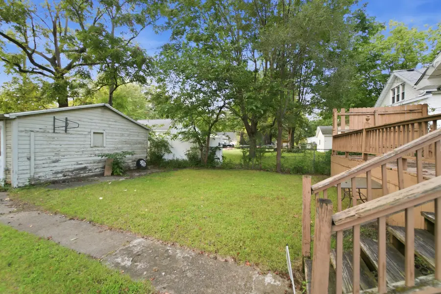 715 Fairfield Avenue, Michigan City, IN 46360 - #2