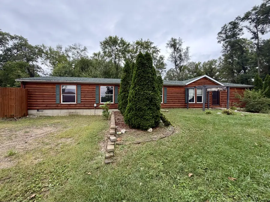 419 Lakeside Drive, Walkerton, IN 46574 - #2