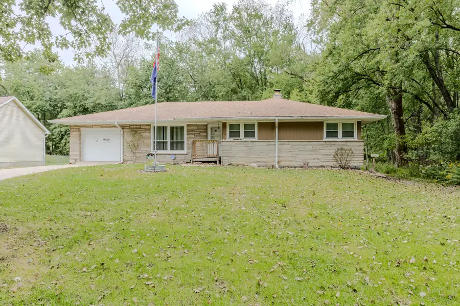 810 S Cline Avenue, Griffith, IN 46319 - #2
