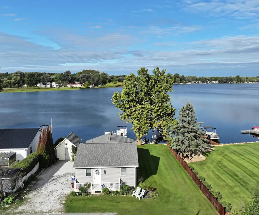 11086 W Silver Maple Drive, Kewanna, IN 46939 - #2