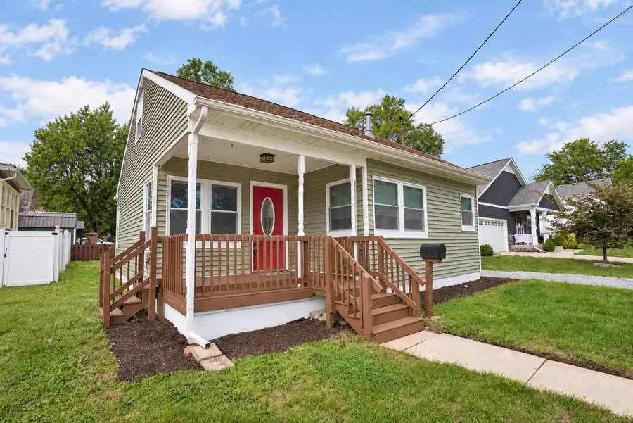 107 N Jackson Street, Crown Point, IN 46307 - #3