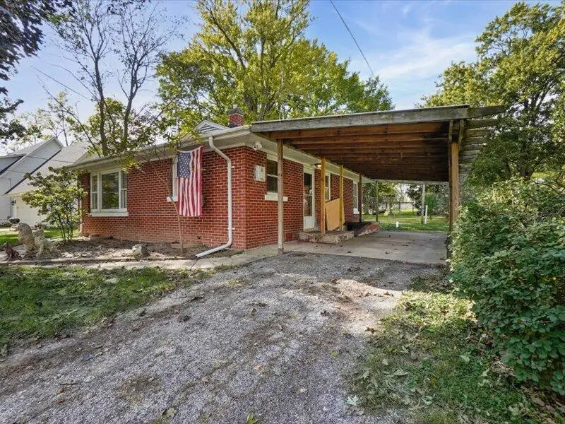106 S Adams Street, Hebron, IN 46341 - #2