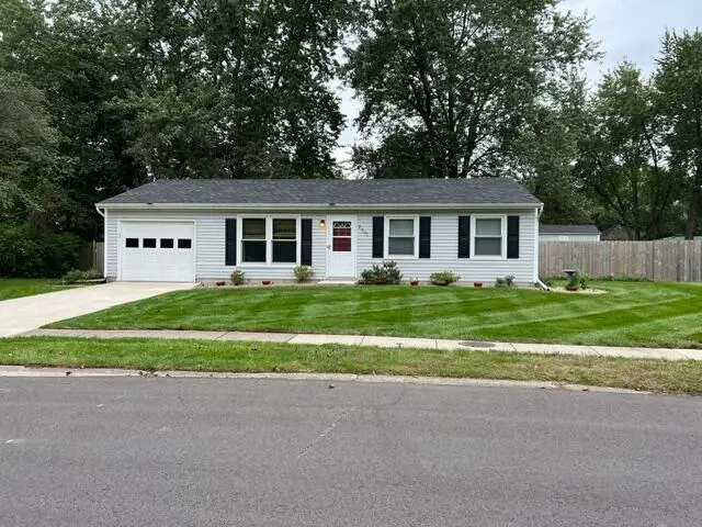 2001 Shaker Drive, Valparaiso, IN 46383 - #1