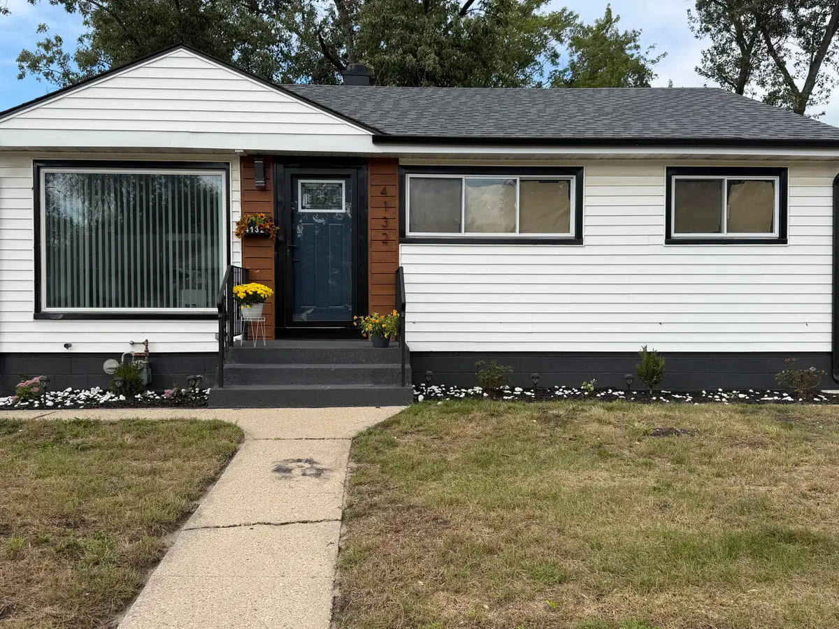 4132 E 11th Place, Gary, IN 46403 - #1