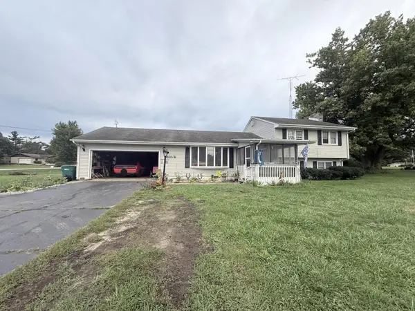 4835 W Hubeny, North Judson, IN 46366