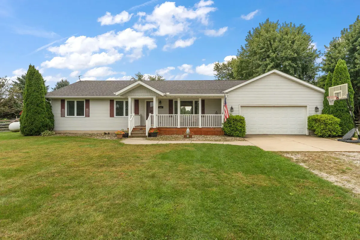 5482 E 400 N, Rolling Prairie, IN 46371 - #1