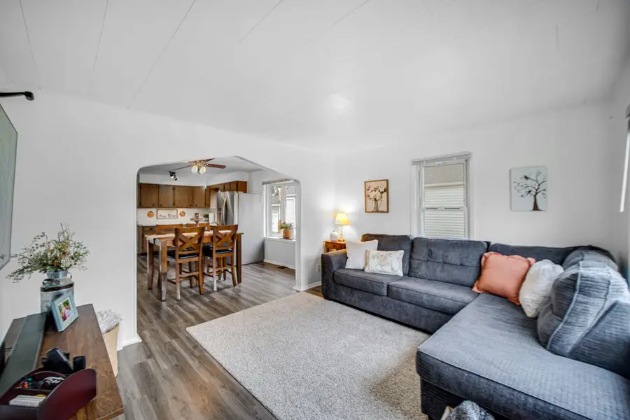 3446 Highway Avenue, Highland, IN 46322 - #3