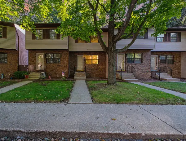 1412 Larain Drive, Michigan City, IN 46360