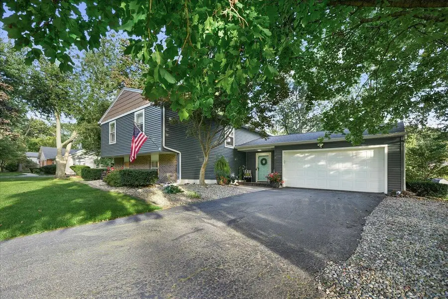 106 Fordwick Lane, Valparaiso, IN 46383 - #2