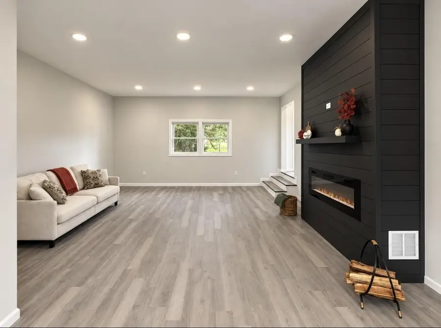 317 S 350 W, Valparaiso, IN 46385 - #2