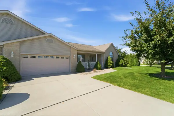 10818 Pike Street, Winfield, IN 46307