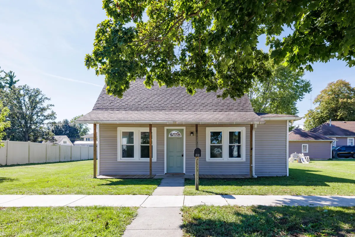 312 S Weston Street, Rensselaer, IN 47978 - #1