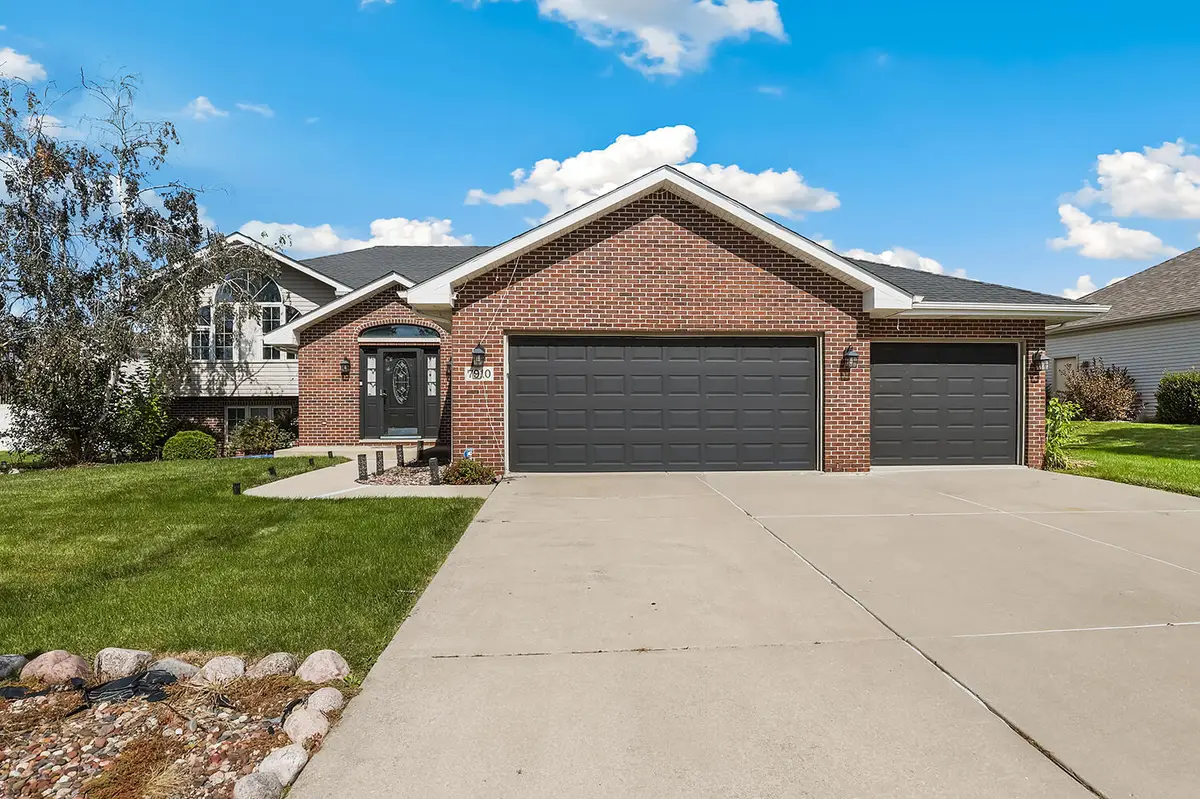 7910 W 92nd Avenue, Crown Point, IN 46307 - #1