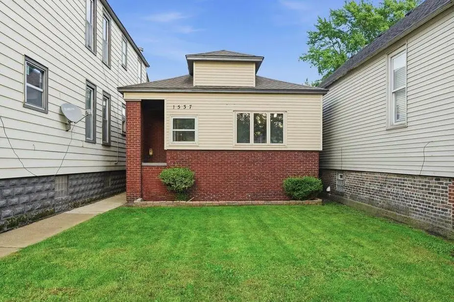 1537 Myrtle Avenue, Whiting, IN 46394 - #1