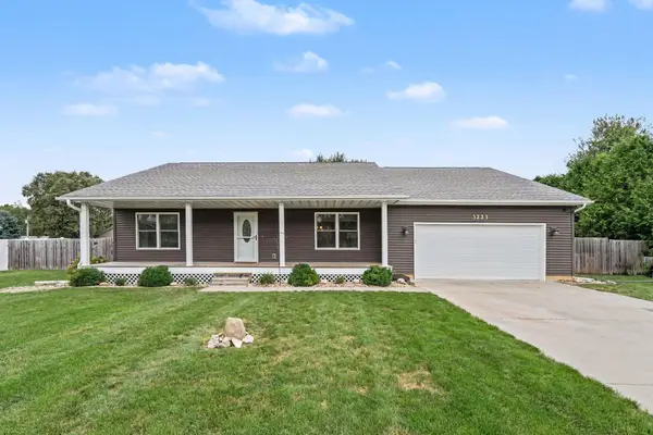 3223 Smithfield Lane, La Porte, IN 46350